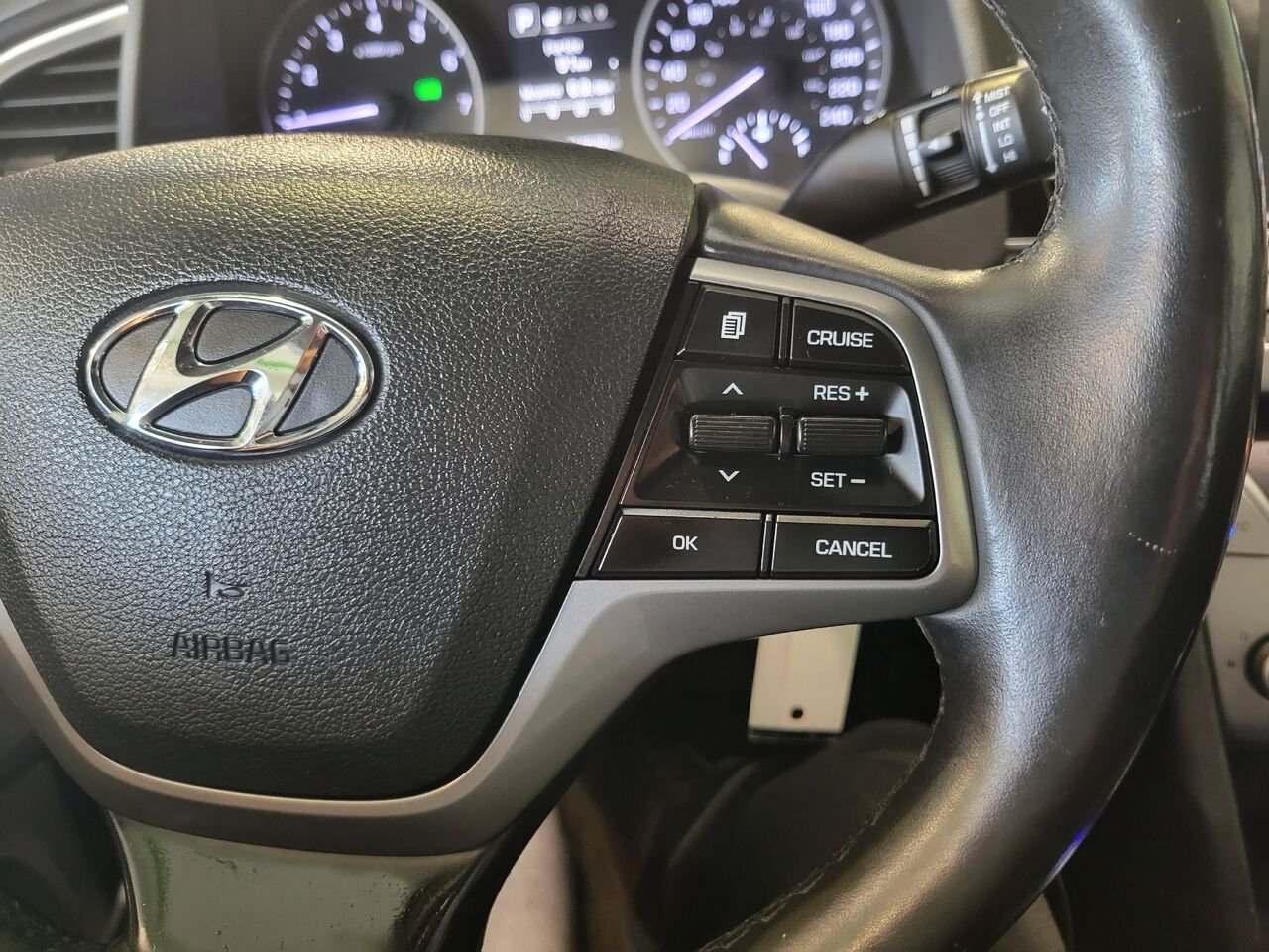 2018 Hyundai Elantra Blue  - photo #17