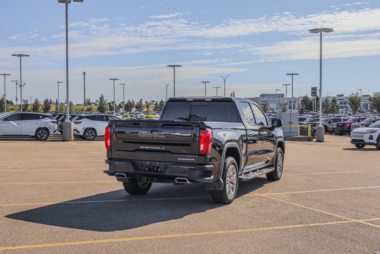2021 GMC Sierra 1500 4WD Crew Cab 147 Denali Black Sherwood Park - photo #9