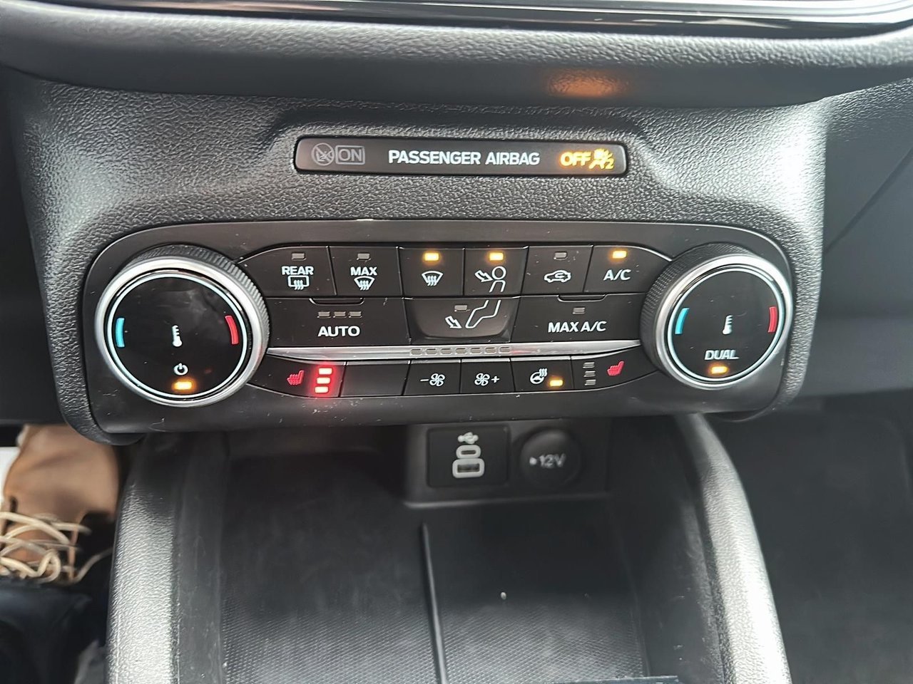 Ford Escape 2024 Gris Rouyn-Noranda - photo #14