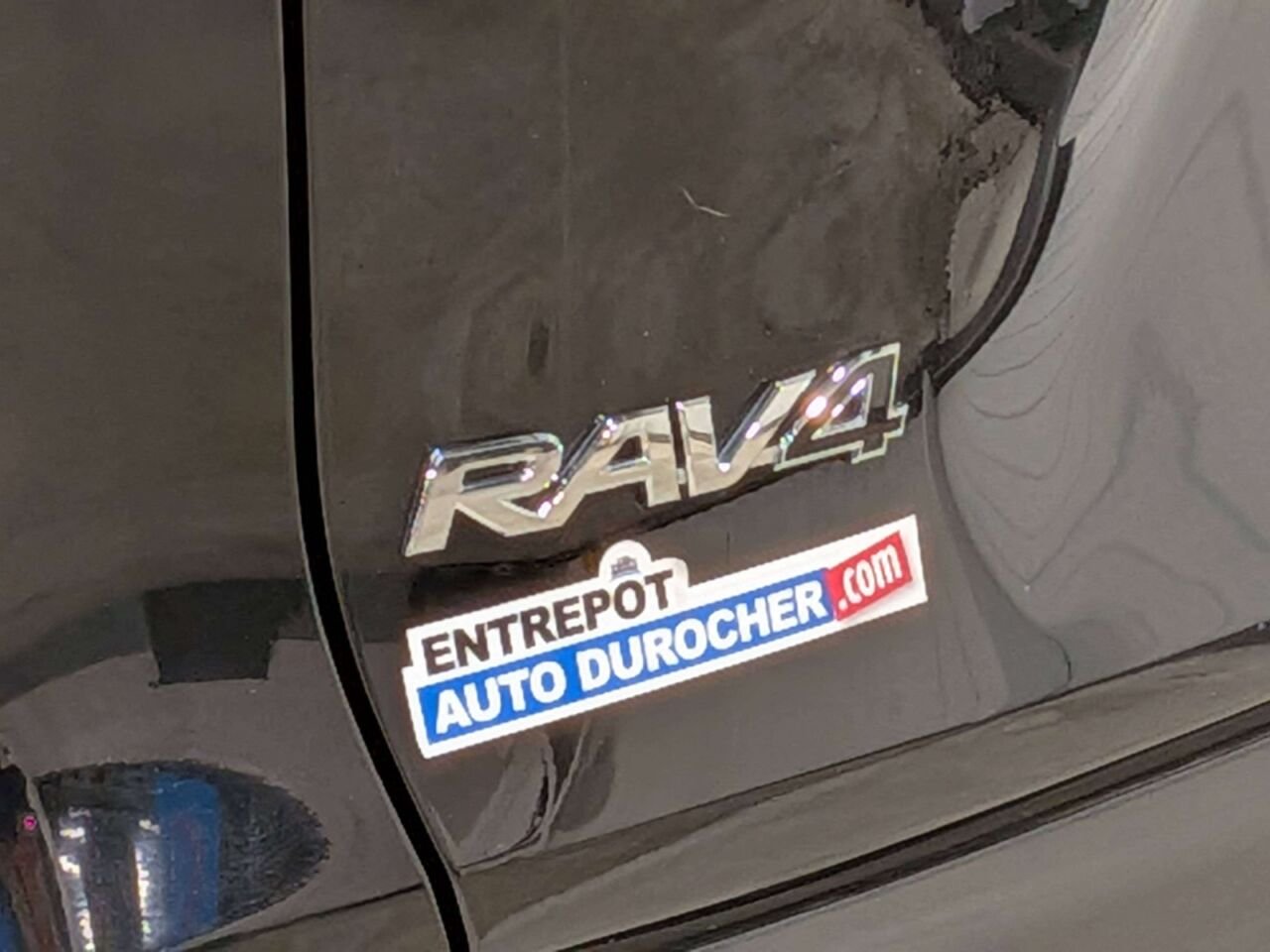 2024 Toyota RAV4 LE AWD Black Val-David - photo #32