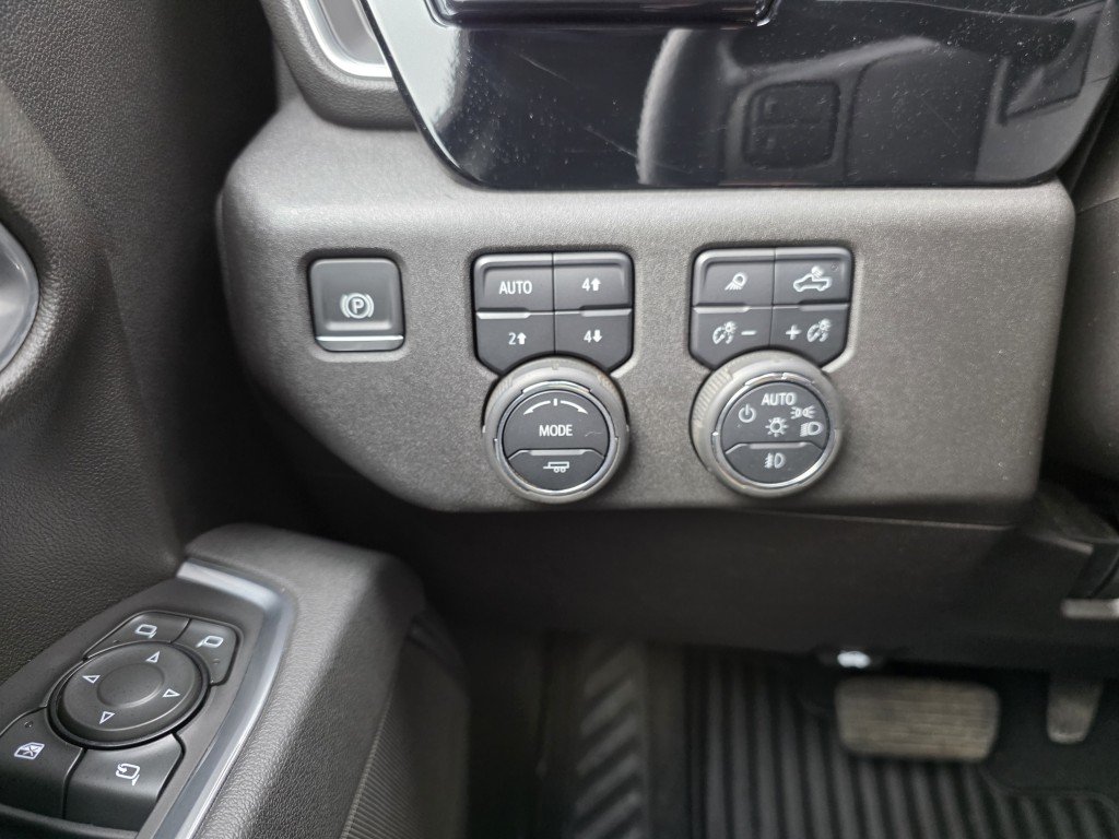 Chevrolet Silverado 2500HD LT TrailBoss 2025 Gris Mont-Laurier - photo #60