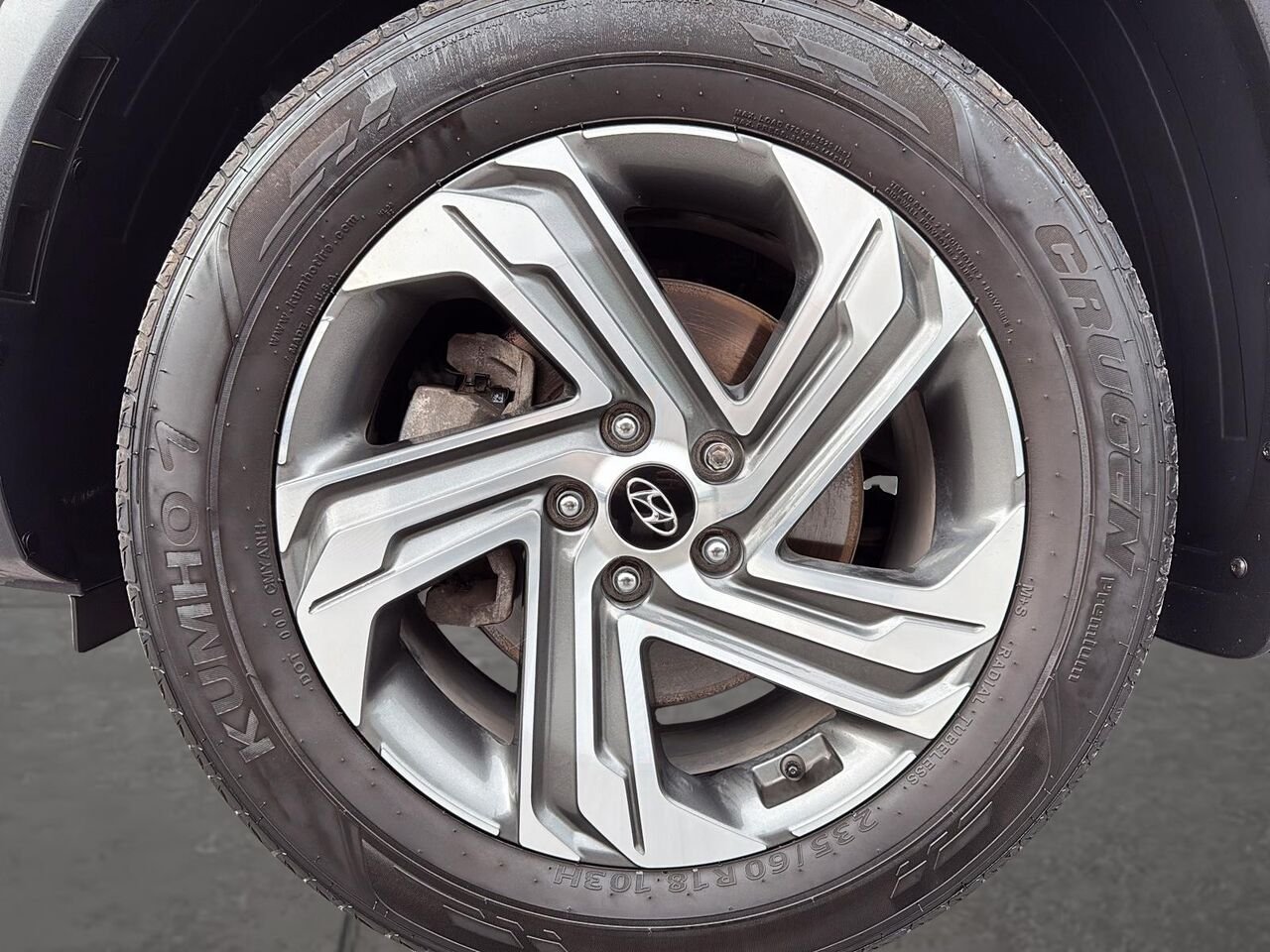 HYUNDAI SANTA FE PRIVILÉGIÉ 2023 Gris Saint-Hyacinthe - photo #6