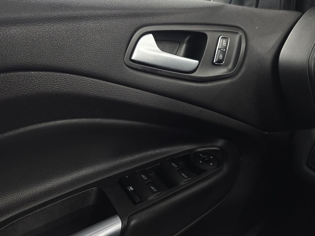 2015 Ford Escape SE, AWD White Val-David - photo #22