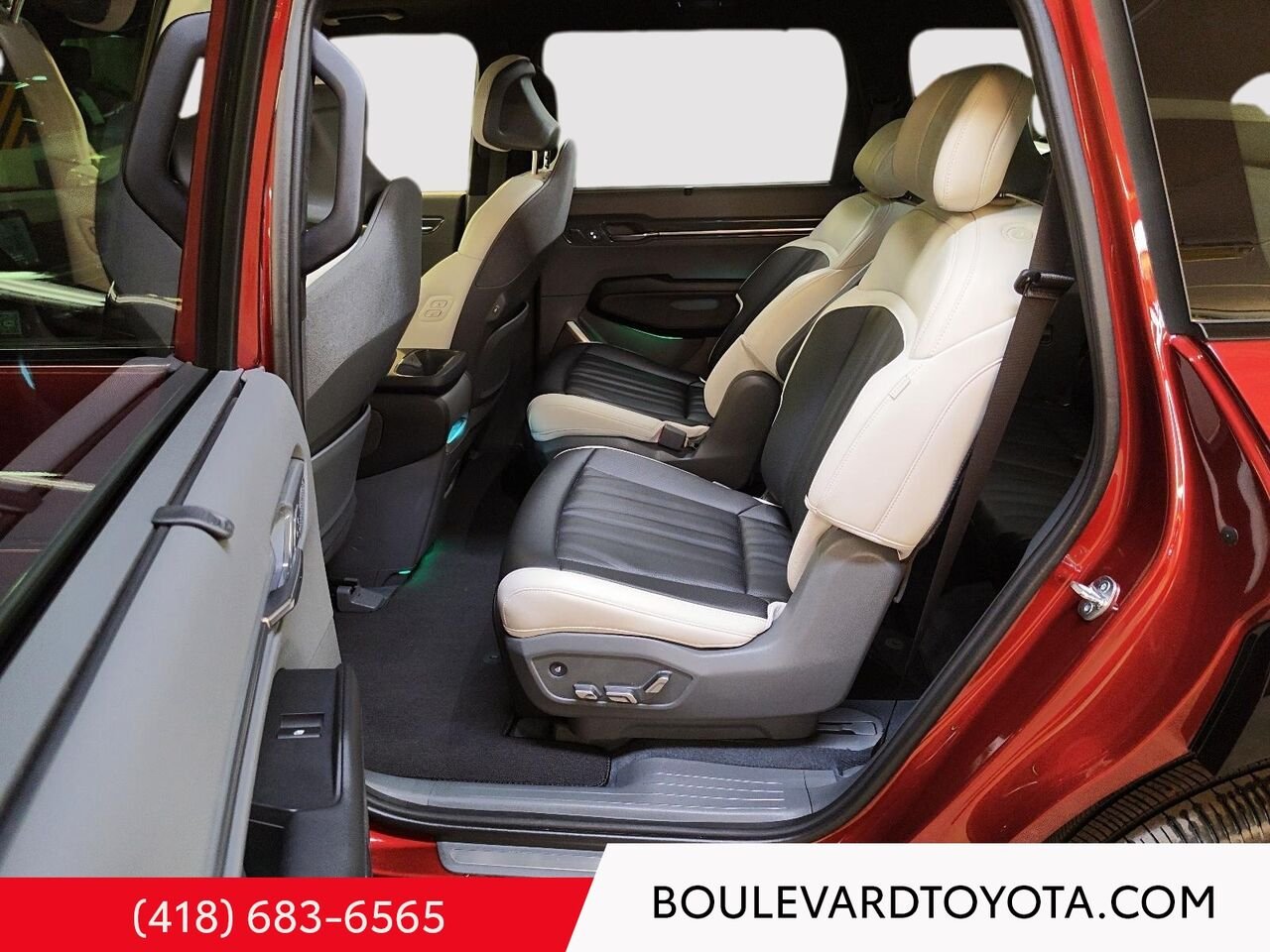 2024 Kia EV9 100384A-25 | LAND AND TI AVEC GROUPE GT-LINE, AWD Red Québec - photo #25