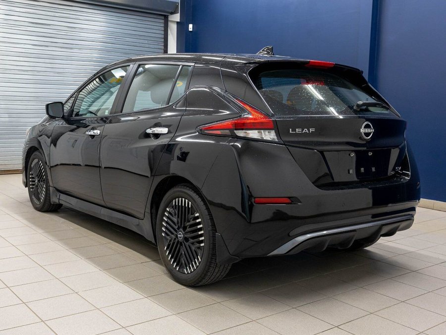 Nissan LEAF SV *NAV* SIÈGES CHAUFF REG ADAPT CARPLAY 2023 Noir