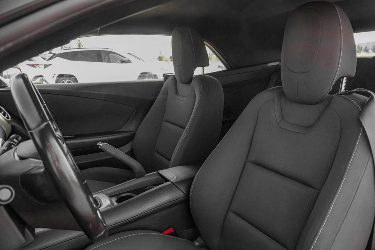 2013 Chevrolet Camaro 2dr Conv 1LT Grey Sherwood Park - photo #27