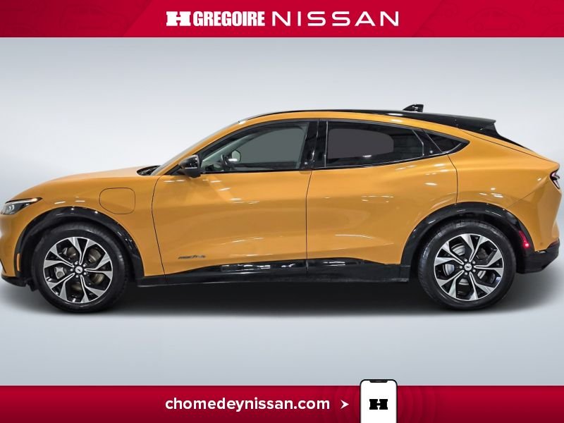 Ford Mustang Mach-E Premium * AWD * Caméra * Cuir * Mag 2022 Jaune
